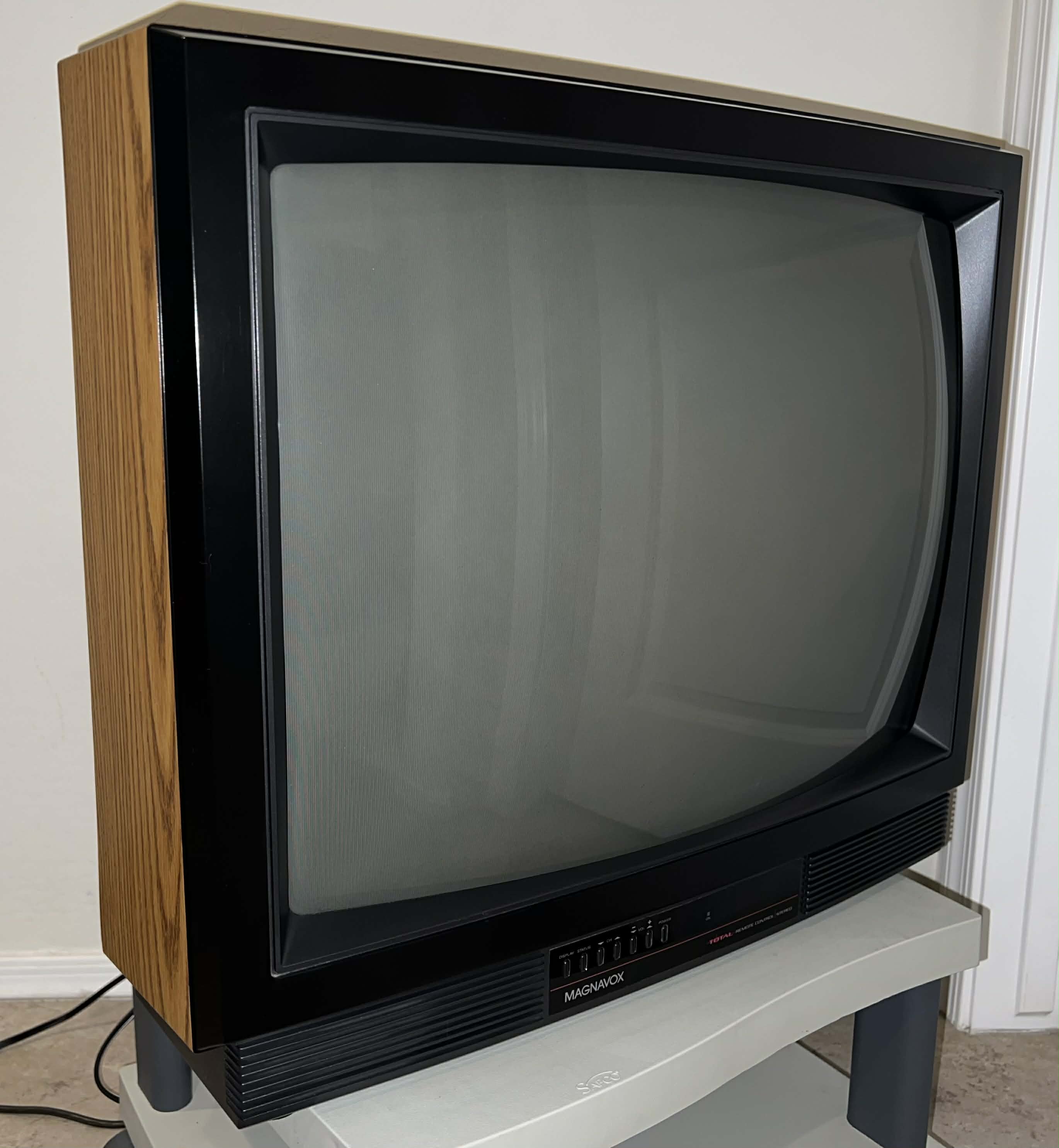 Magnavox RS2560 A102 | CRT Database