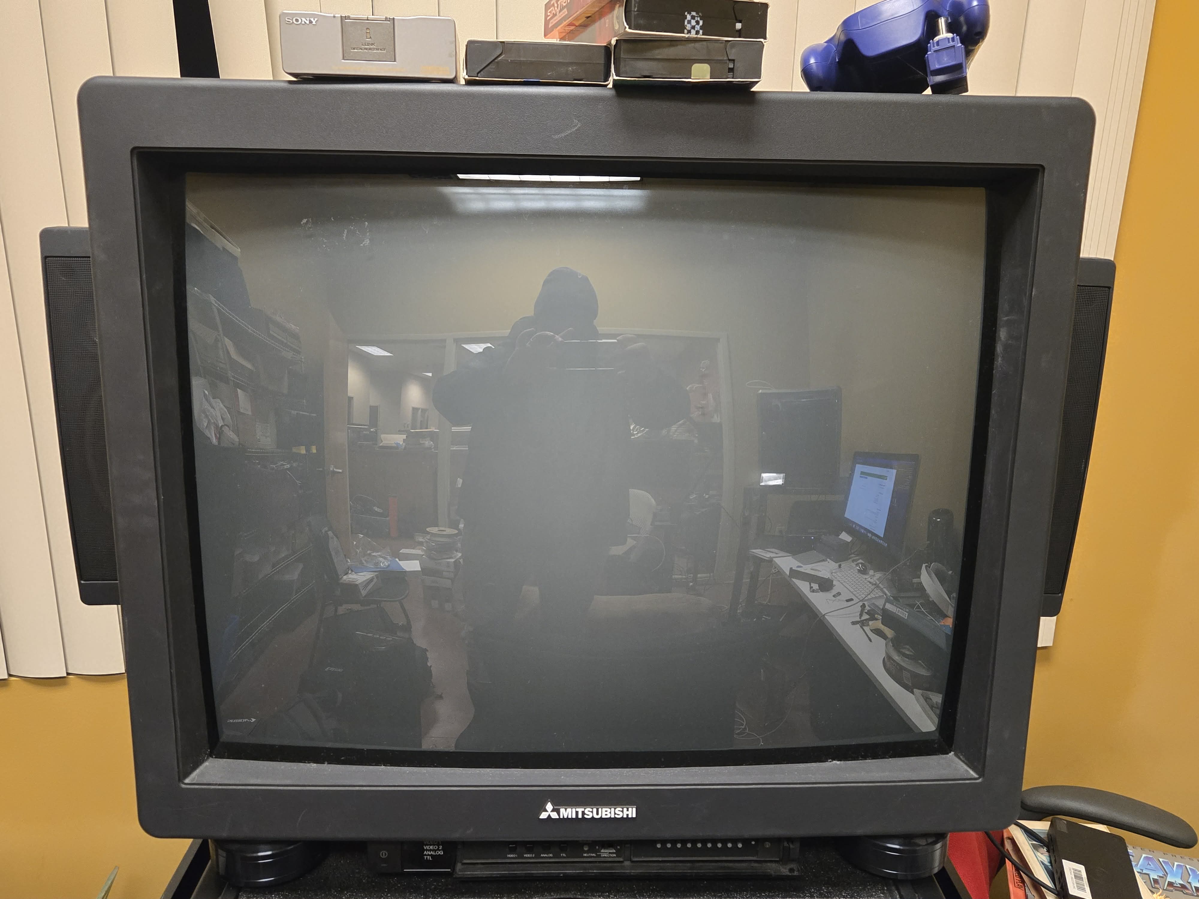 Mitsubishi AM-3151A | CRT Database