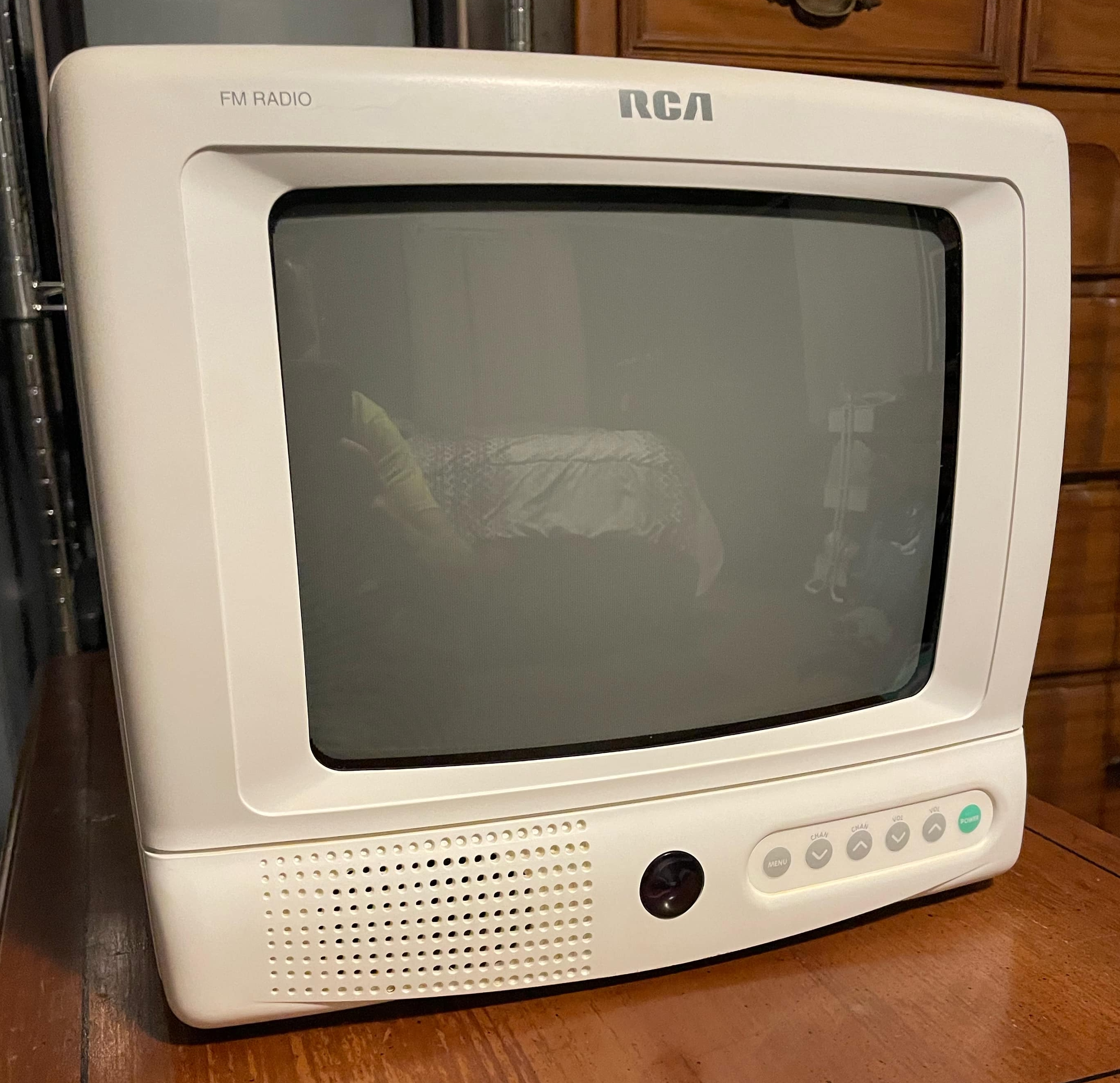 RCA E09310WH | CRT Database