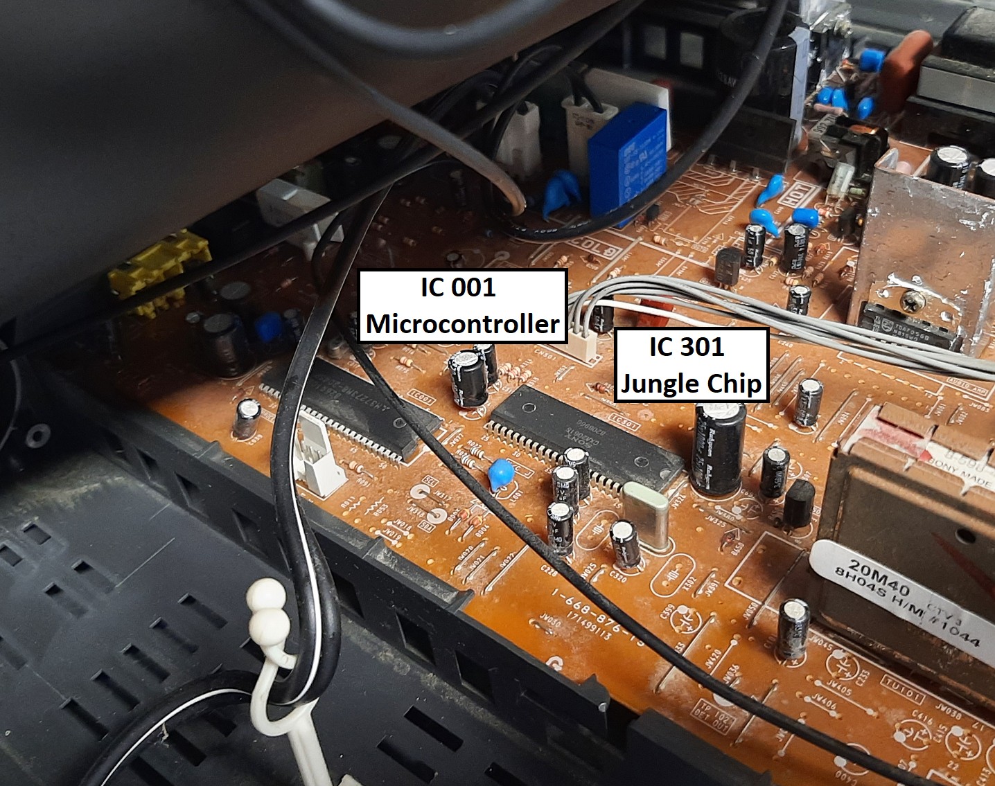 Sony BA-4 Component Video Mod | CRT Database