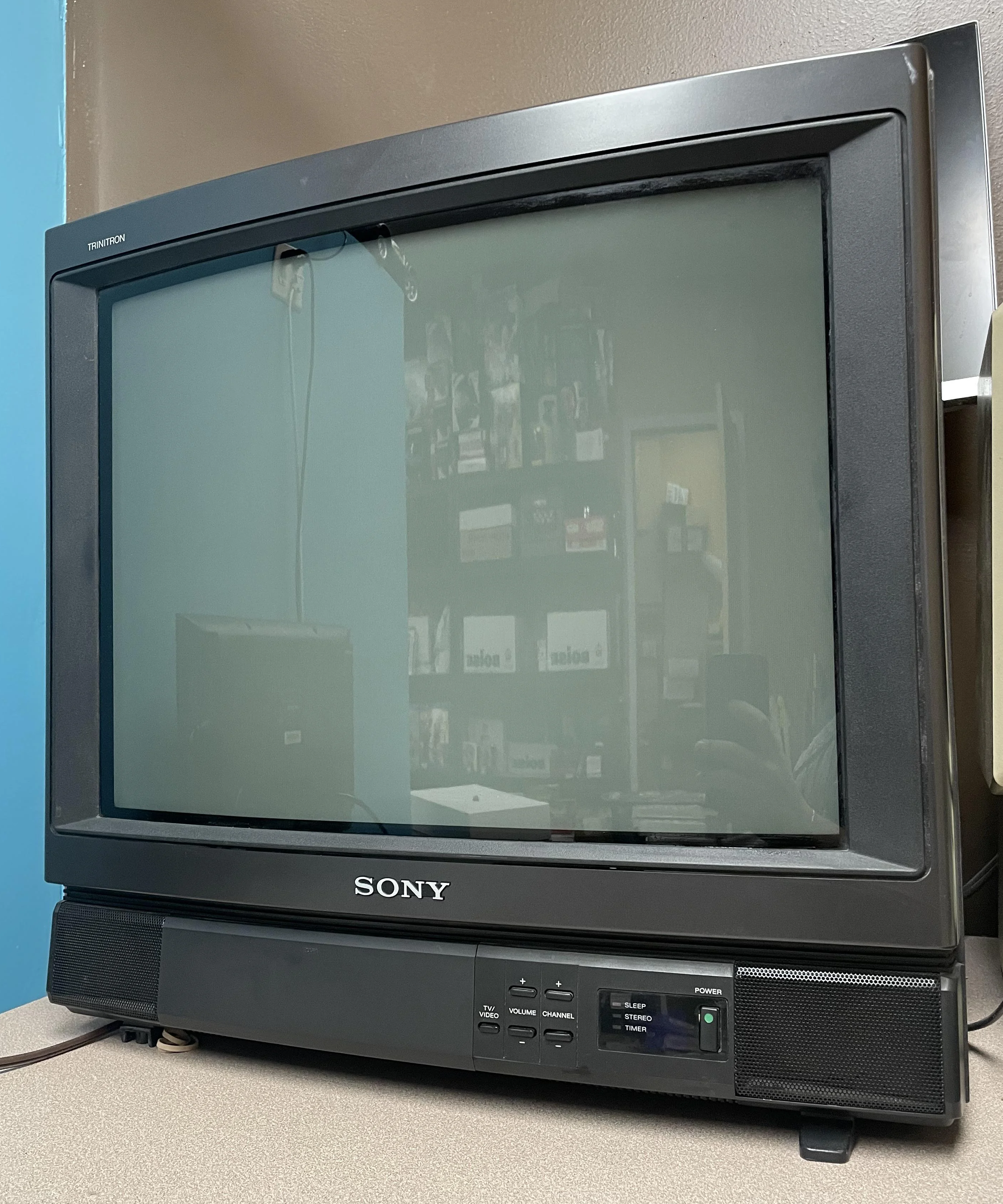 Sony KV-20TS30 | CRT Database