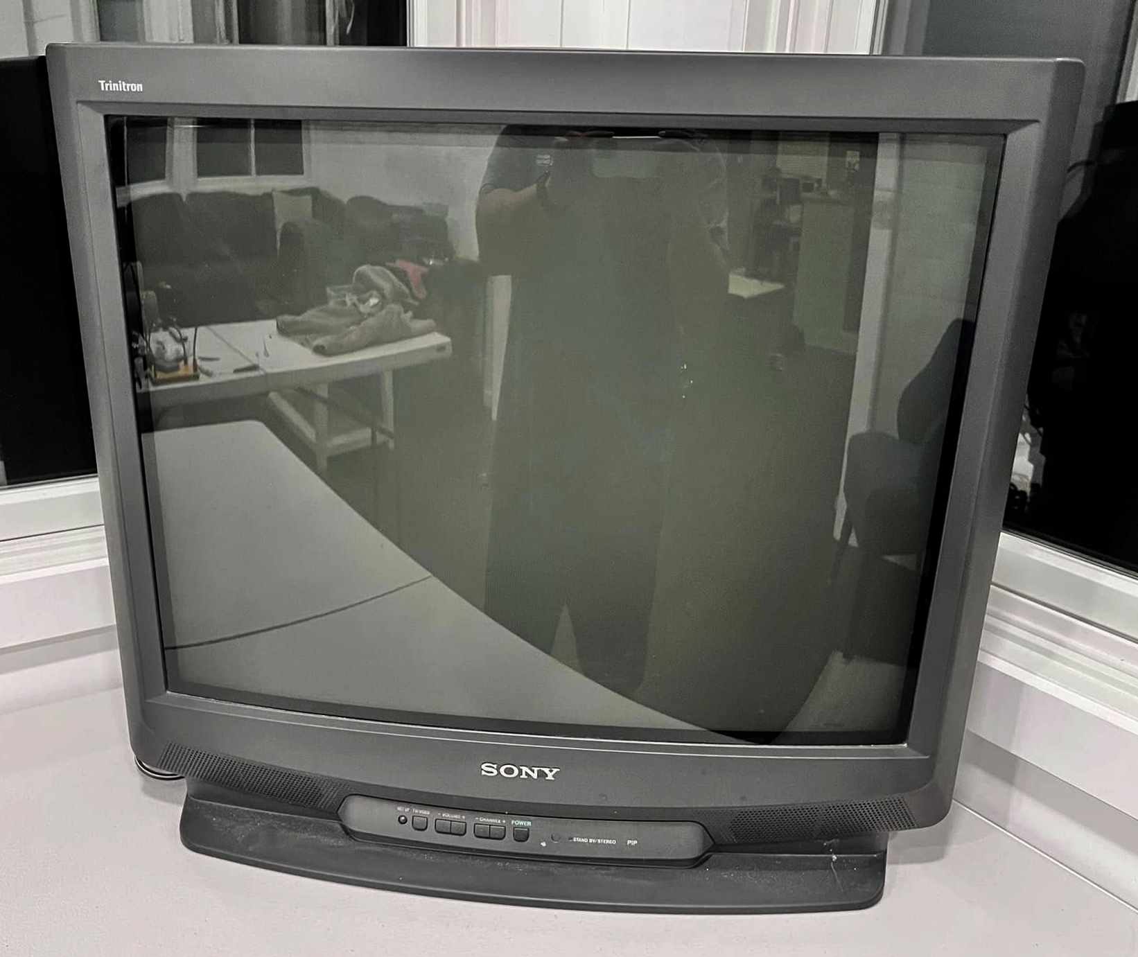 Sony KV-27S25 | CRT Database
