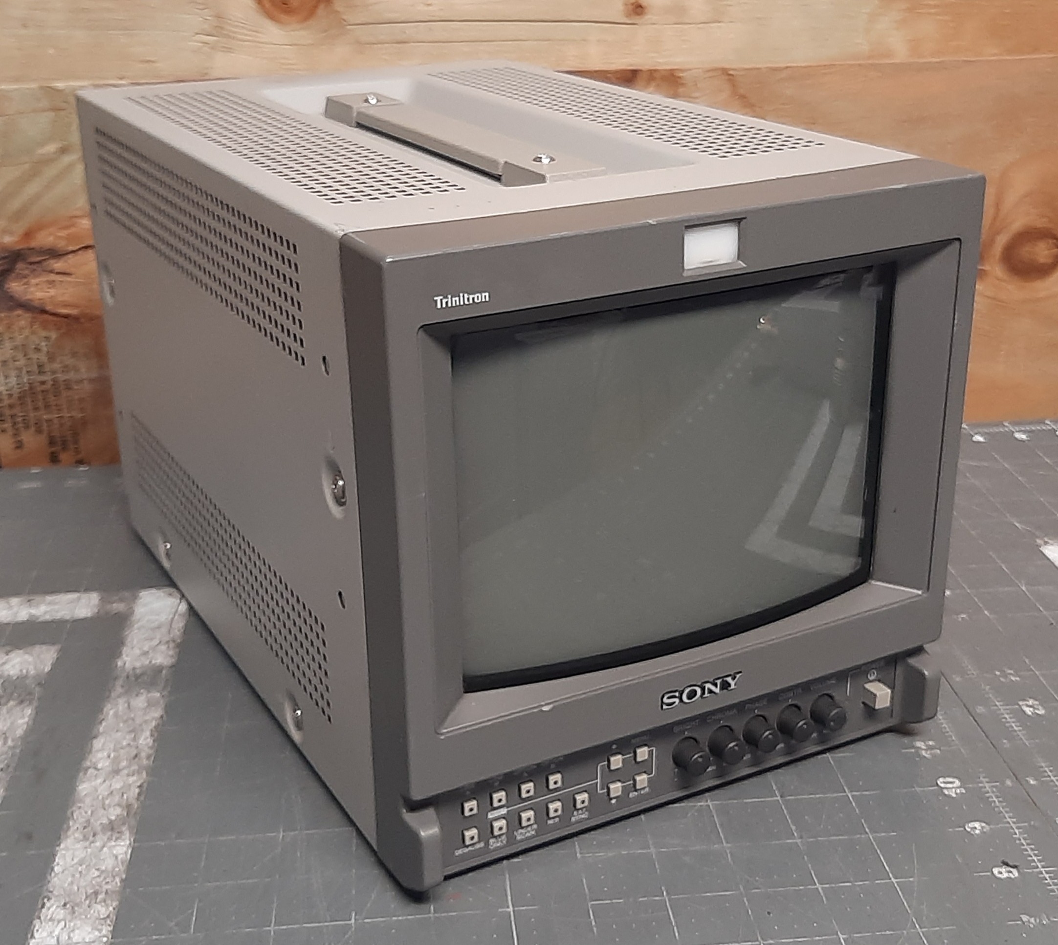 Sony PVM-9L2 | CRT Database