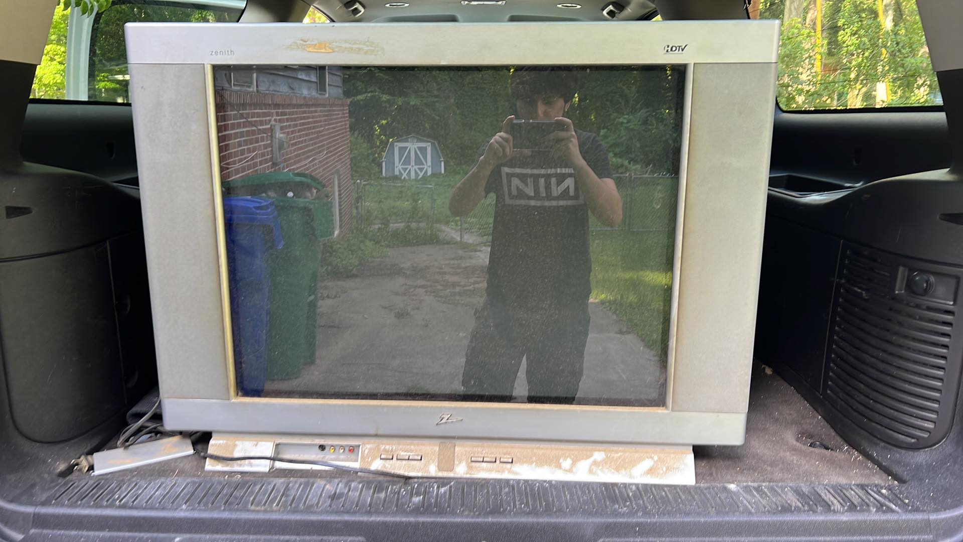 Zenith C32V23 | CRT Database