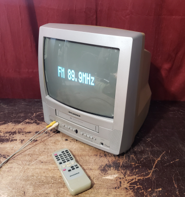 Sylvania SRC22134