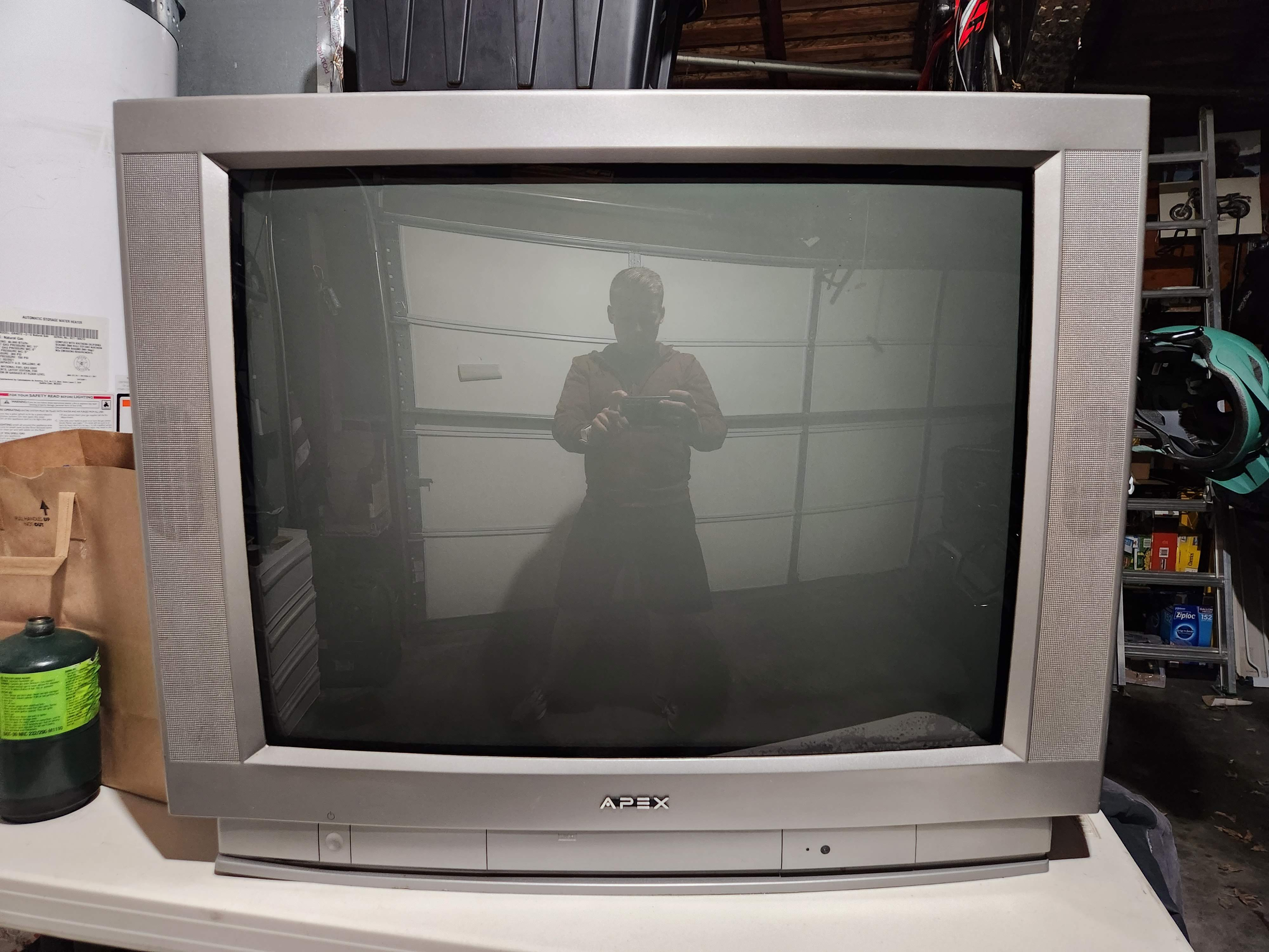 Apex AT3208S | CRT Database