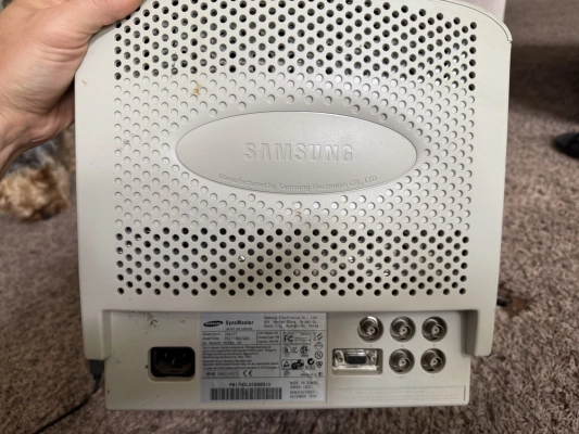 Samsung SyncMaster 700IFT
