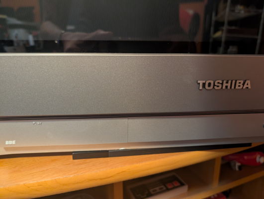 Click to view image in new tab Toshiba 35AF44