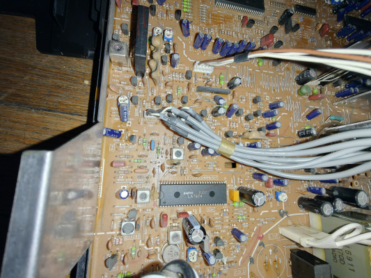 Hitachi 27AX4B