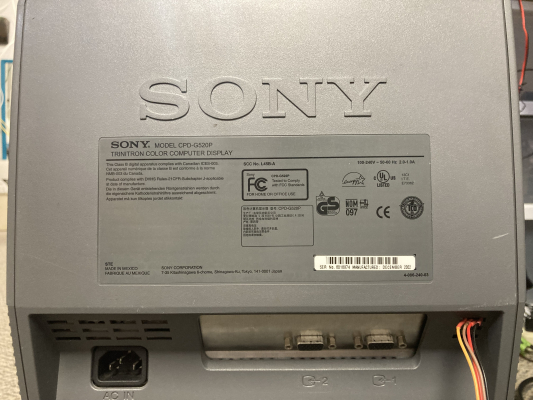 Sony CPD-G520P