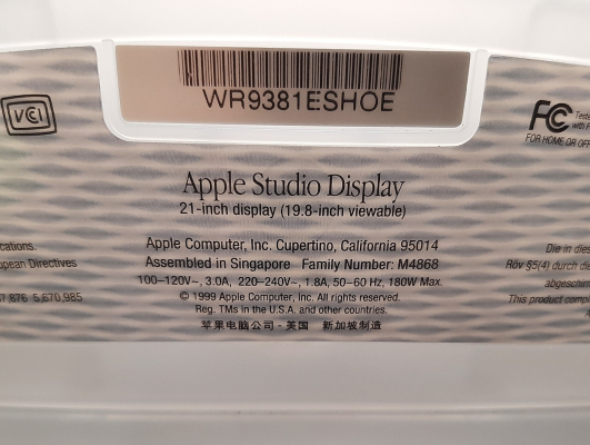 Apple Studio Display 21 (M4868)