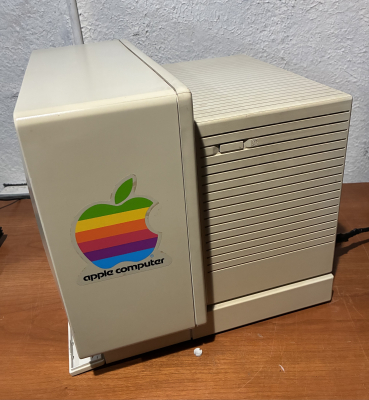 Apple A2M6020