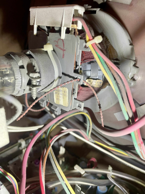 Click to view image in new tab RCA GPR2751T
