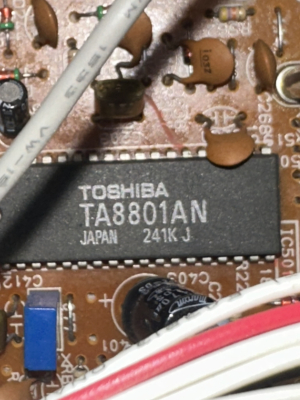 Toshiba CF3272B