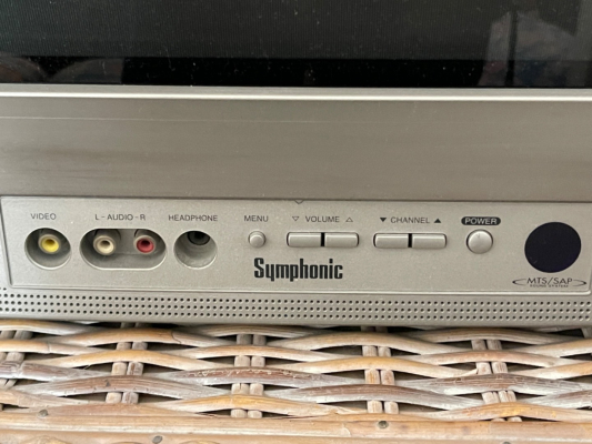 Symphonic ST424FF