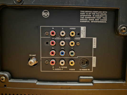 RCA 27F530T