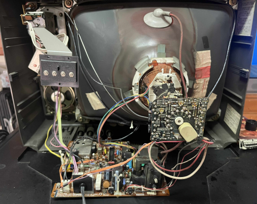 Curtis Mathes J1940MW