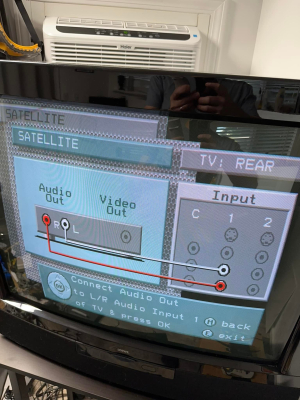 Loewe Arcada 32 (ARC 332 PB)