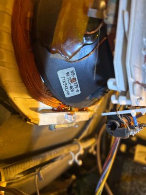 Hitachi 36UX59B
