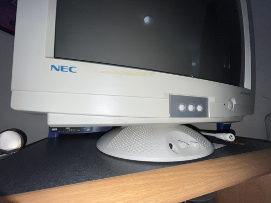 NEC N903