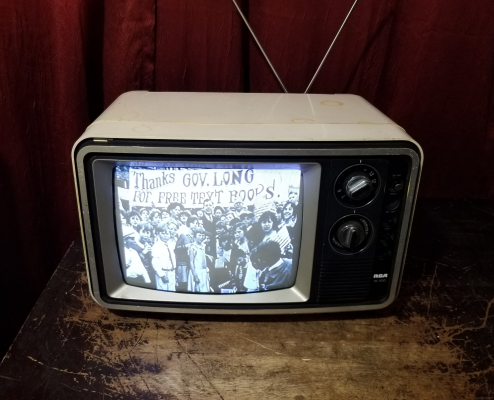 RCA EC335Y