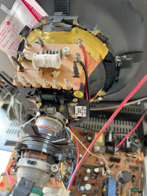 RCA 24F530T