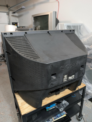 Sony KV-32FS10