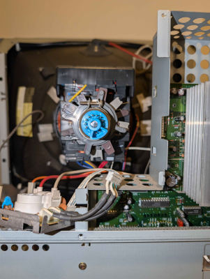 Hitachi SuperScan 812 (CM812U)