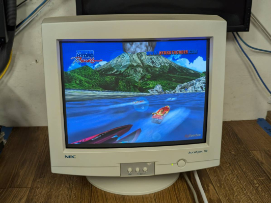 NEC AccuSync 70