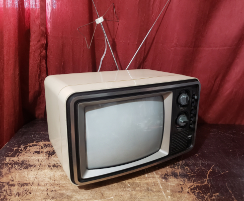 RCA EC330B