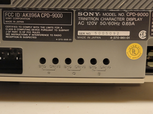 Click to view image in new tab Sony CPD-9000