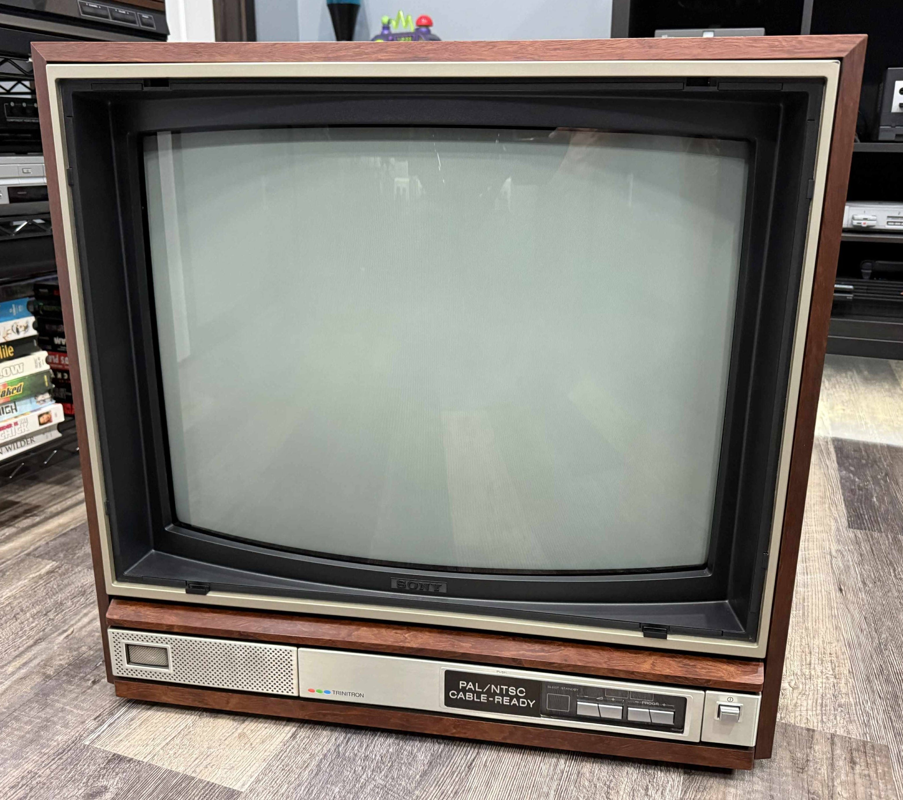 【K-166】【中古】SONY Trinitron ポータブルテレビ 1994年 Vintage SONY Trinitron Color TV Model KV-2786R - Etsy Polska
