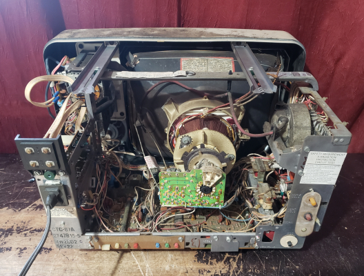 RCA EC330B