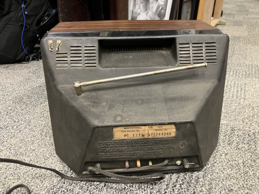 Click to view image in new tab RCA AC121W