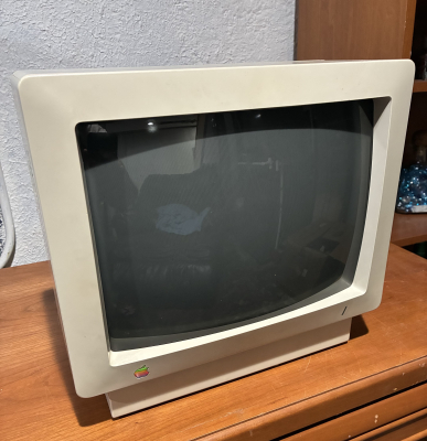 Apple A2M6020