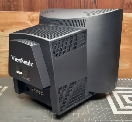 ViewSonic G225f