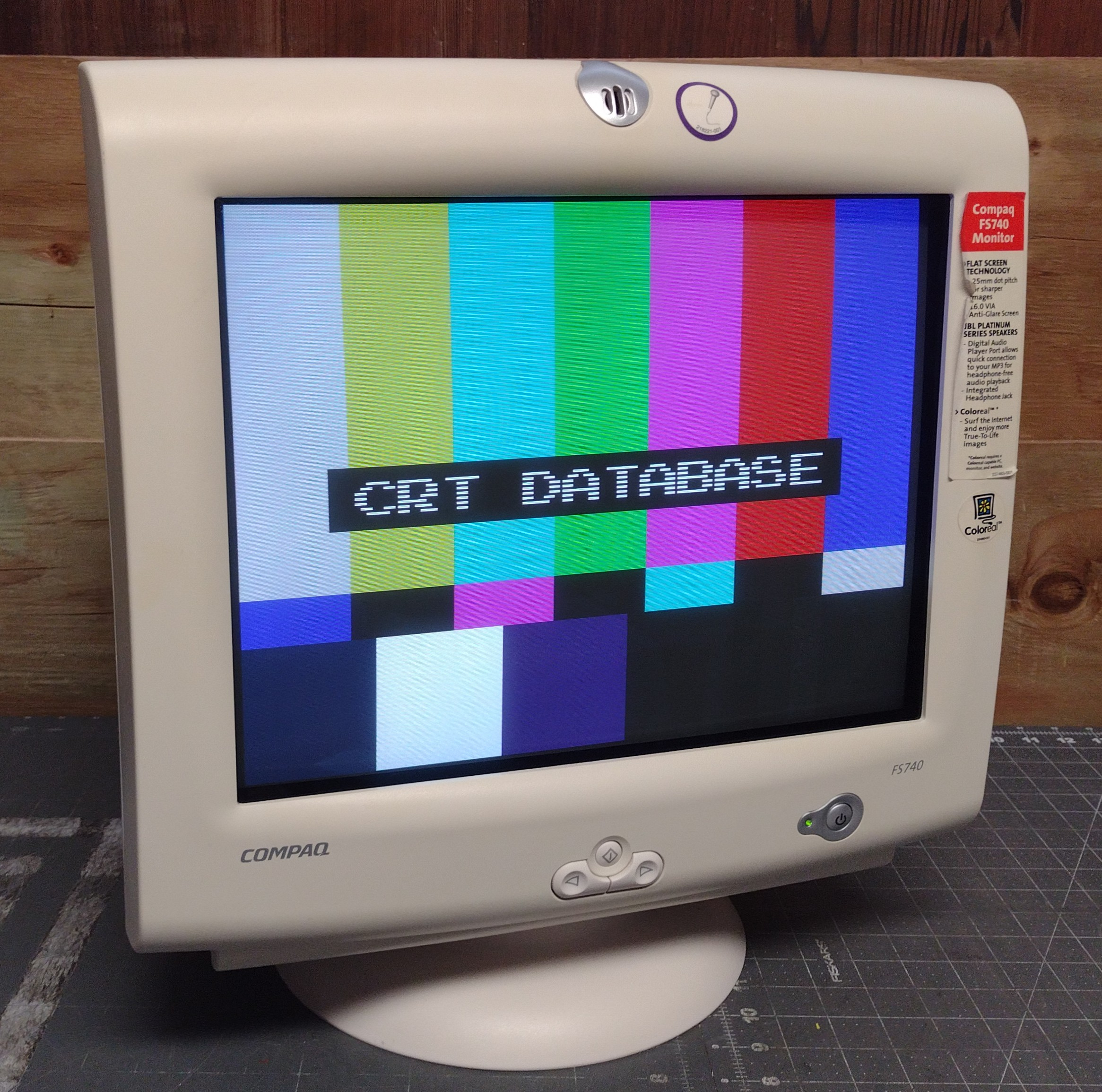 Compaq FS740 (CO1064) | CRT Database