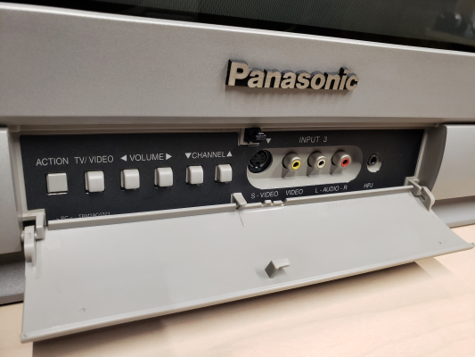 Panasonic CT-24SX10