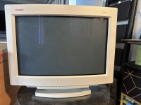 Compaq P1610
