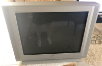 JVC AV-32F703