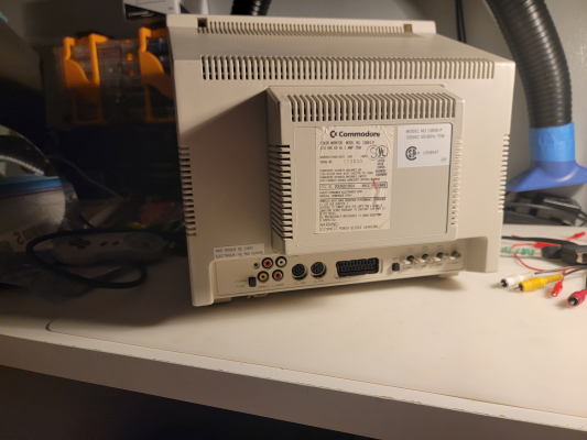 Commodore 1084S-P