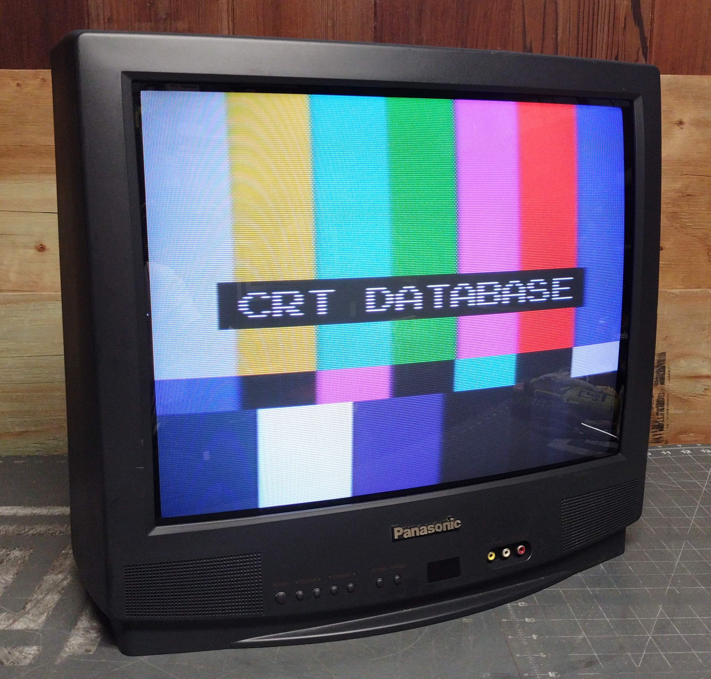 Panasonic CT-20G13W | CRT Database