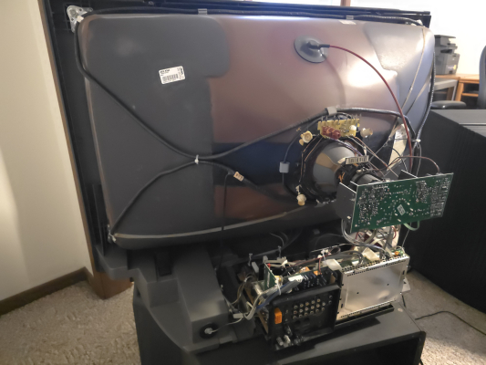 Loewe Aconda 38 (ACO 9383 PB)