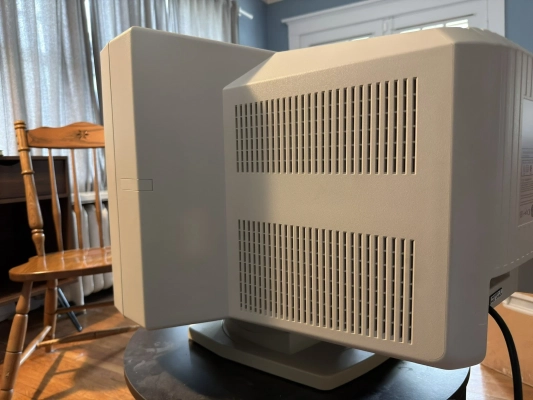 Compaq P1610