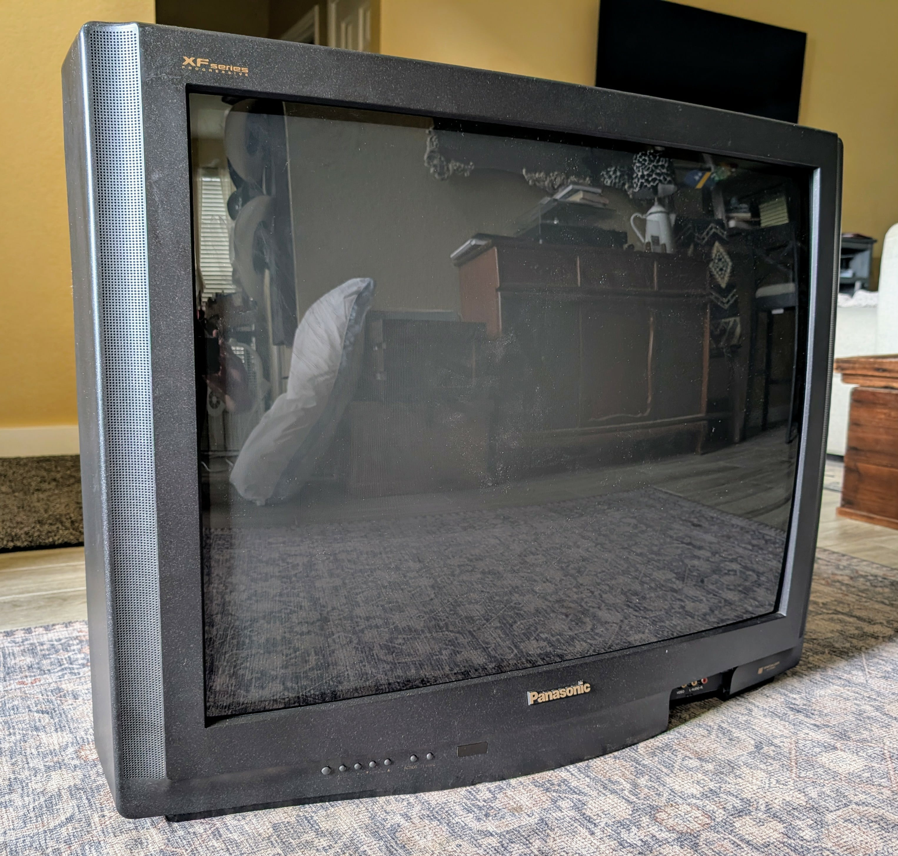 Panasonic CT-32XF56 | CRT Database