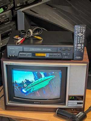 Sony KV-1356R