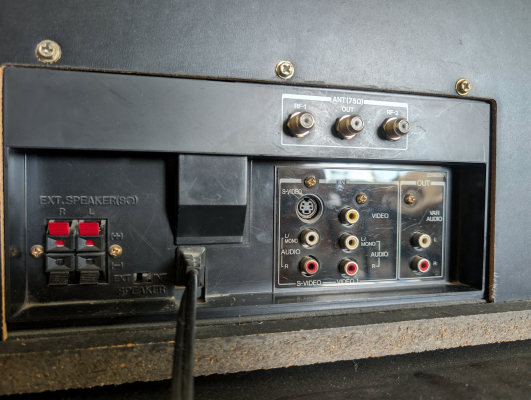 Click to view image in new tab Toshiba CF3054J