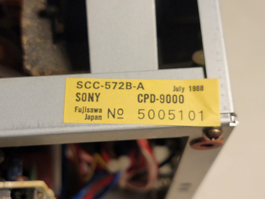 Click to view image in new tab Sony CPD-9000