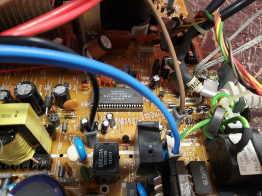 Click to view image in new tab Gateway EV700AA