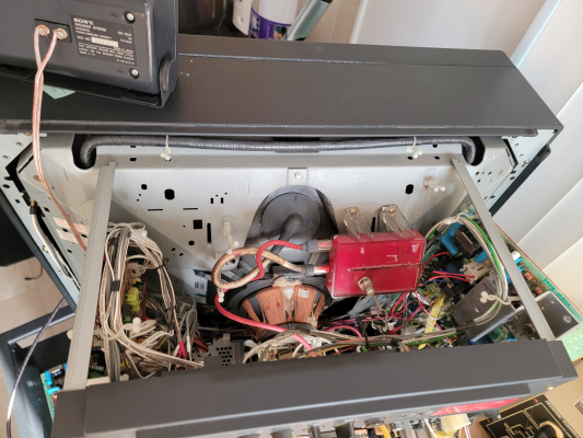 Click to view image in new tab Sony PVM-2530